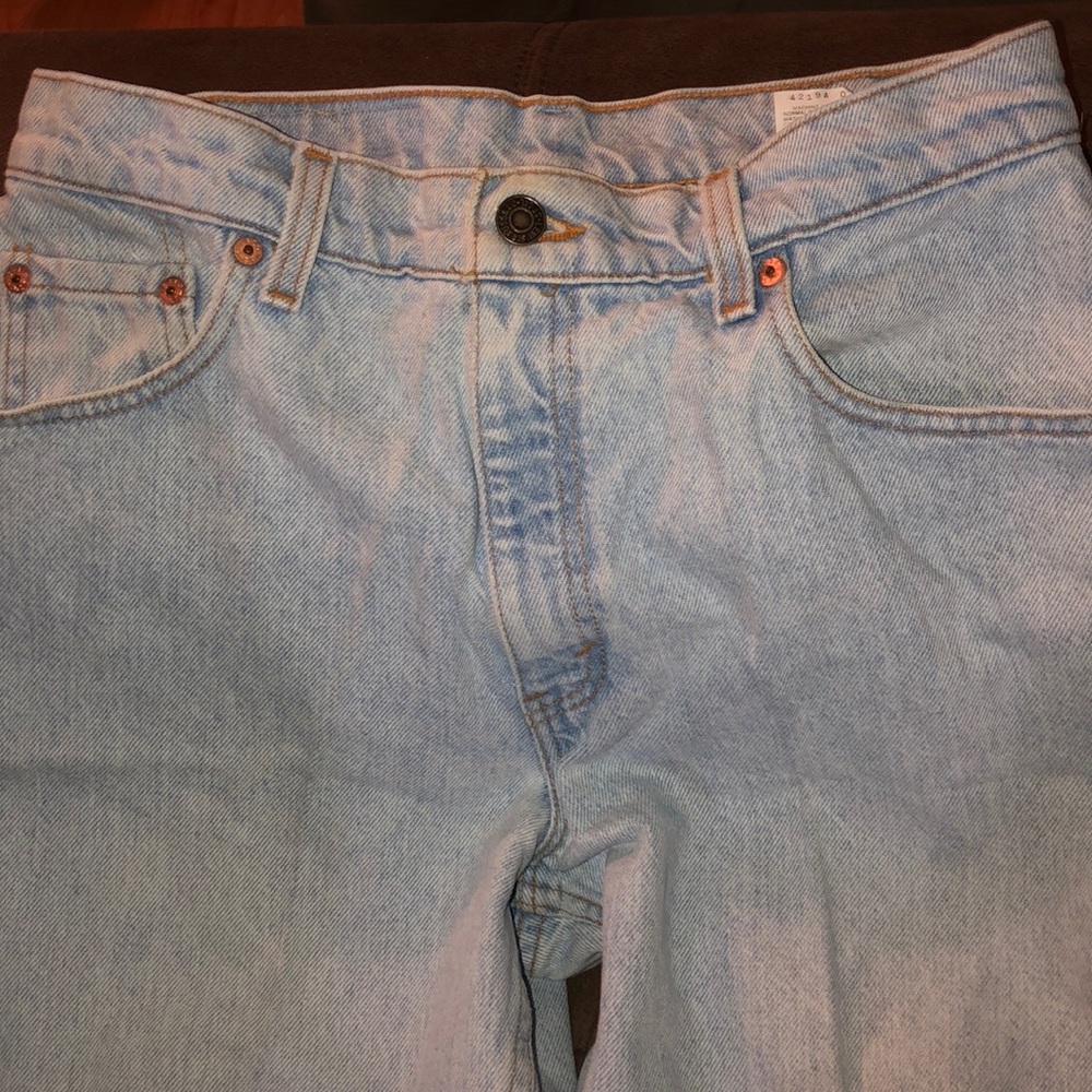 550 USA VINTAGE LIGHT WASH RED TAB